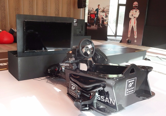 nissan-gt-academy-console_647x454_61433607403